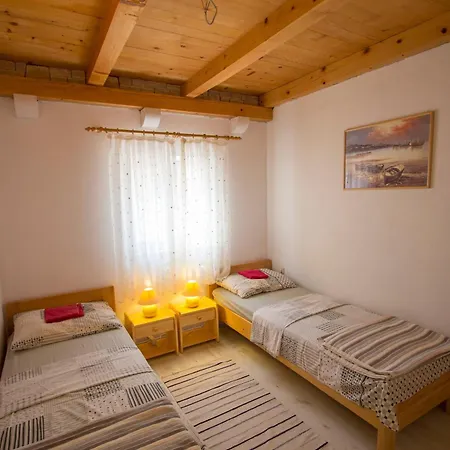 Objekt 5713 Apartmán *
